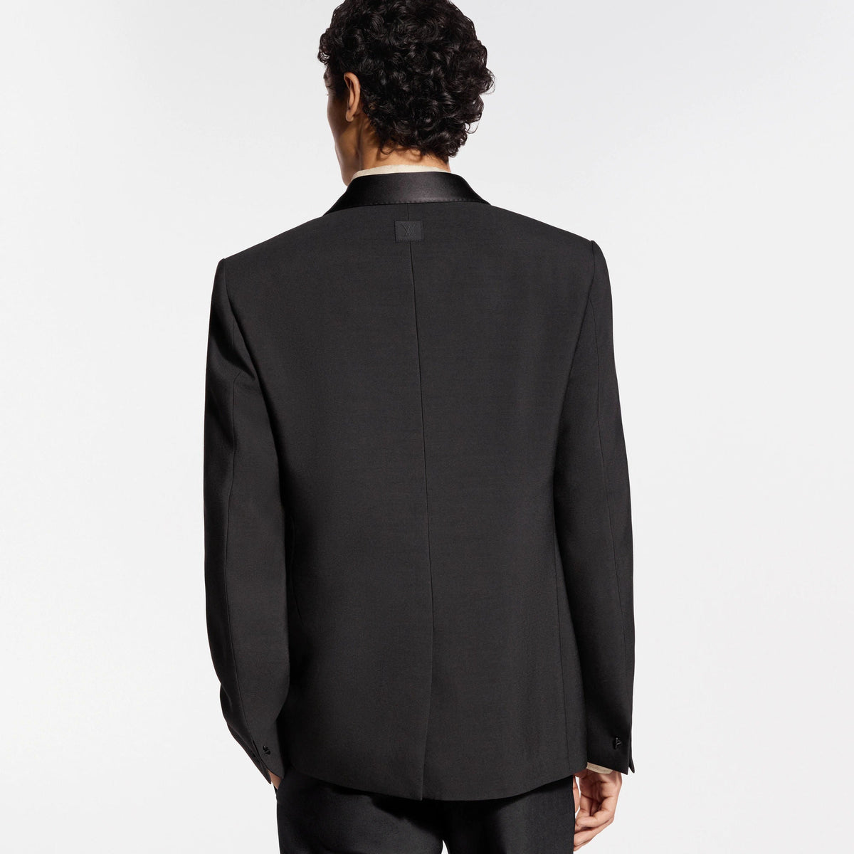 Men's Wool-Silk Crepe Double-Breasted Tuxedo Jacket