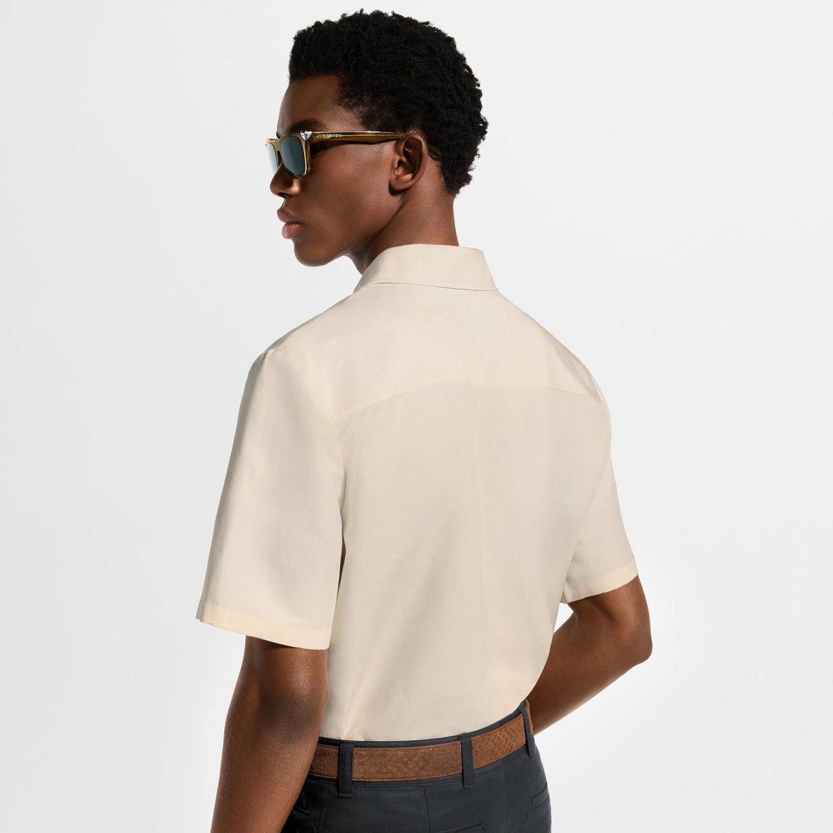 Men's Embroidered Short-Sleeved Shirt