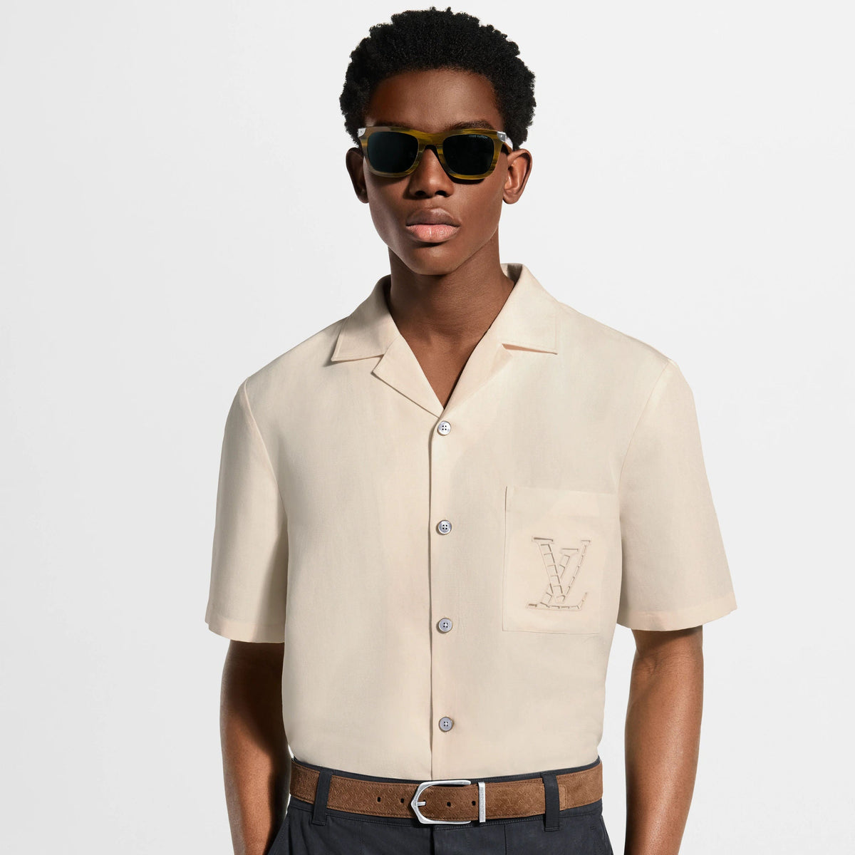 Men's Embroidered Short-Sleeved Shirt