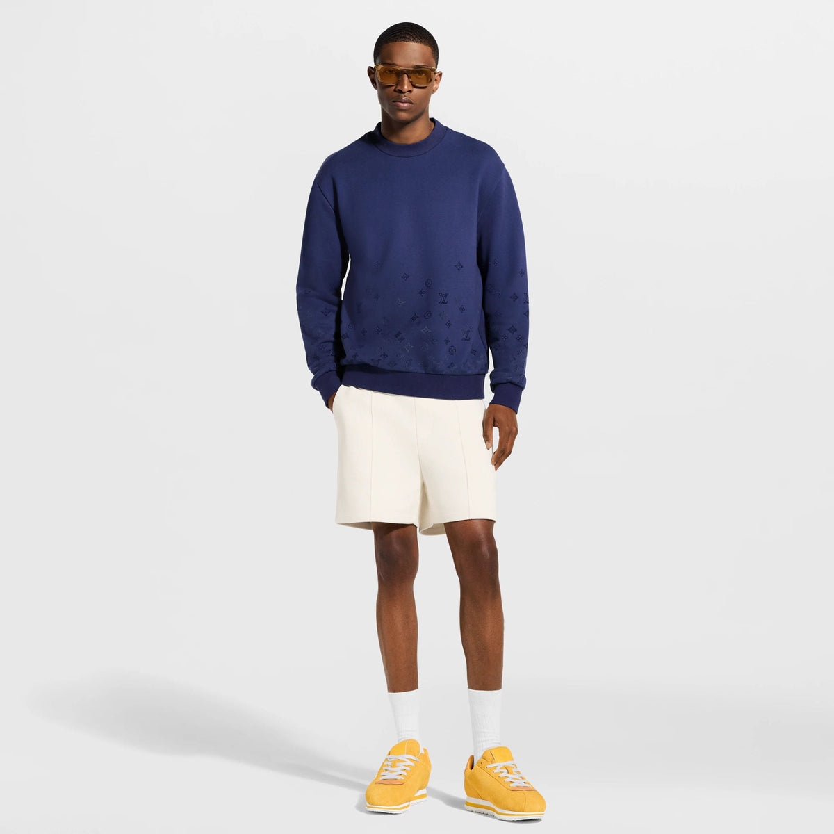 Men's Gradient Signature Flock Print Long-Sleeved Crewneck