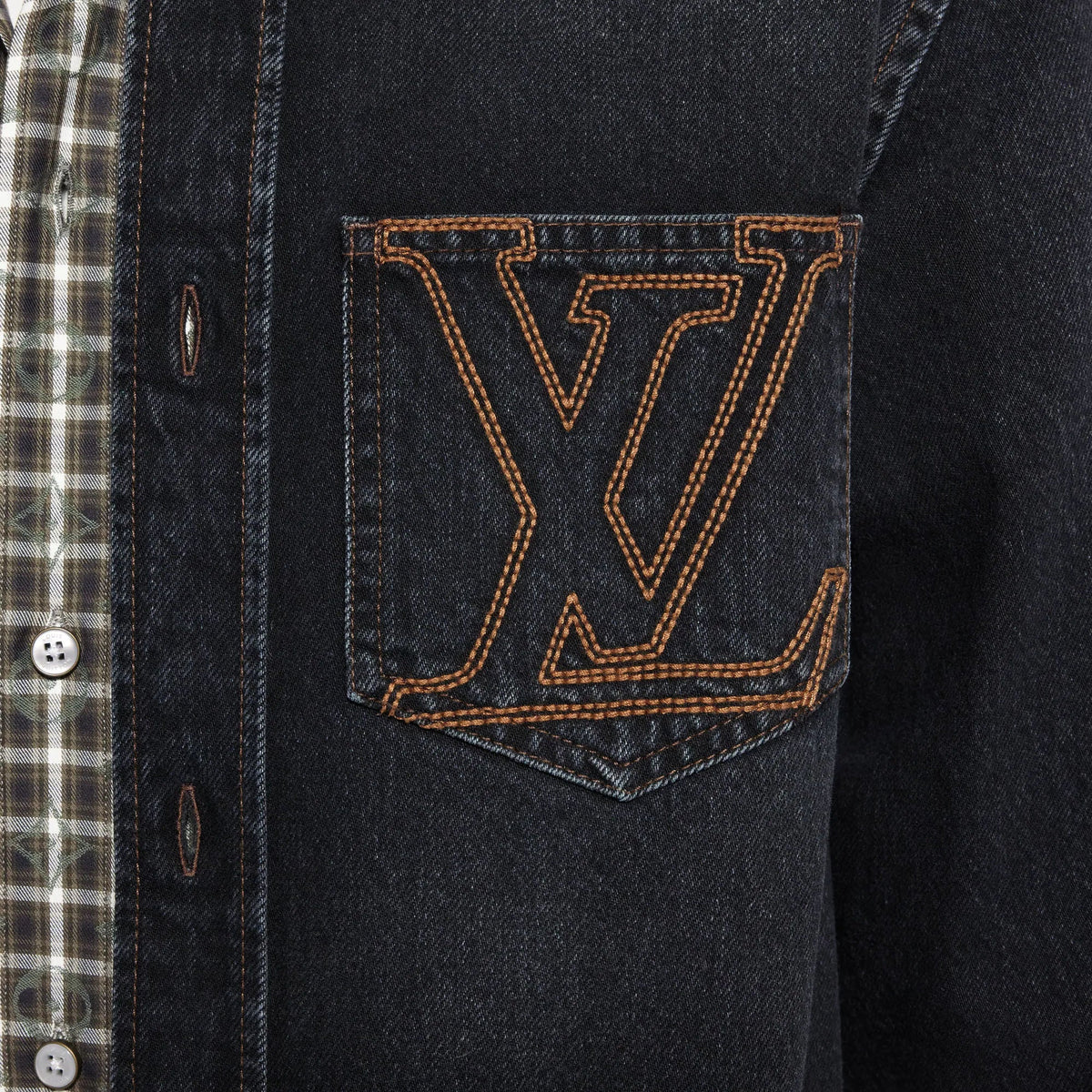 Men's Long-Sleeved Denim Shirt