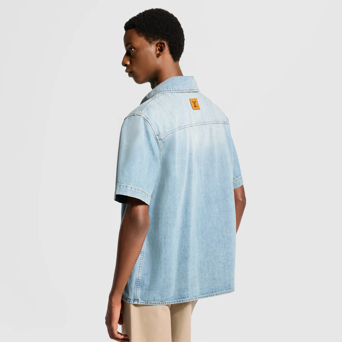 Men's Short-Sleeved Denim Shirt