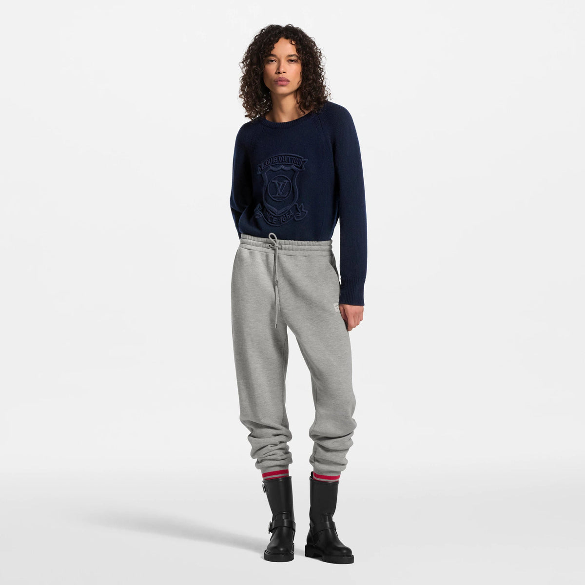 Women's Signature Crest Pullover
