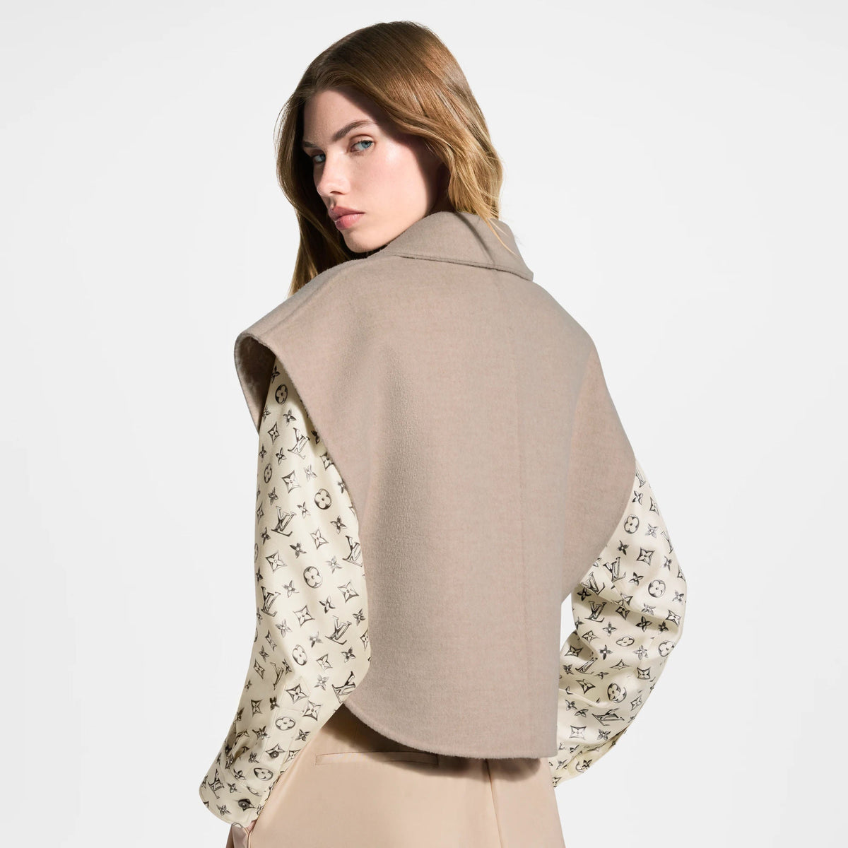 Women's Side Tab Sleeveless Jacket